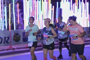 BIB: 977, 6722, 319
                            <button type="button" onclick="openModal(23237144)" class="btn btn-primary btn-sm float-right btn-popup" data-toggle="modal" data-target=".modal-high-quality">
                        <i class="fas fa-shopping-cart"></i> Add to Cart
                    </button>
                                            <button type="button" onclick="isThisMe(23237144, true)" class="btn btn-success btn-sm float-right btn-popup btn-isme hidden" data-toggle="tooltip" data-placement="bottom" title="นี่คือรูปของคุณใช่ไหม คลิกที่นี่เพื่อเอาเข้าอัลบั้ม">
                        <i class="fas fa-plus"></i> Add to album
                    </button>
                    <button type="button" onclick="isThisMe(23237144, false)" class="btn btn-warning btn-sm float-right btn-popup btn-isnotme hidden">
                        <i class="fas fa-ban"></i> Remove from album
                    </button>